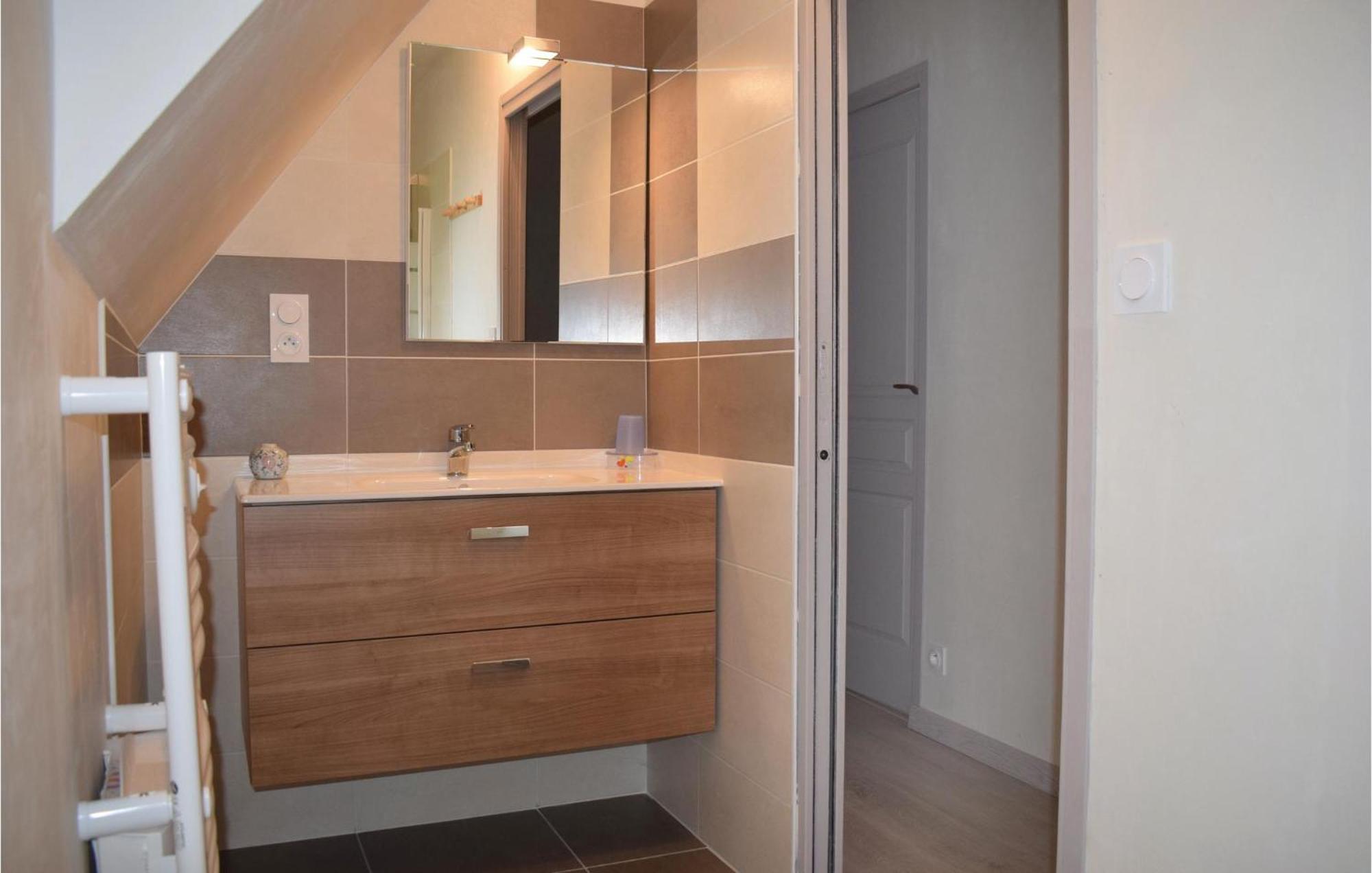 Gorgeous Home In Saint Alban With Kitchen Luaran gambar