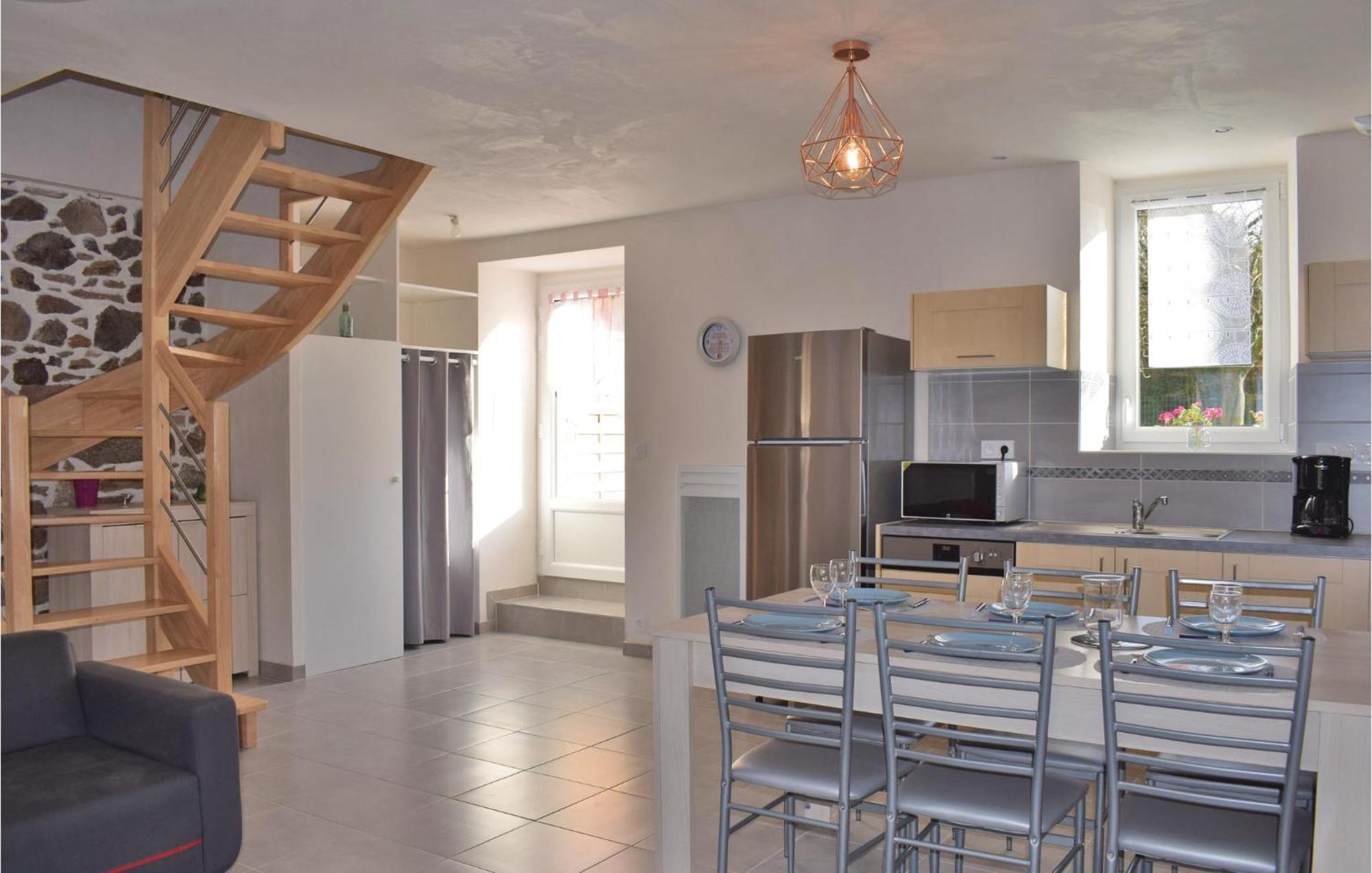 Gorgeous Home In Saint Alban With Kitchen Luaran gambar
